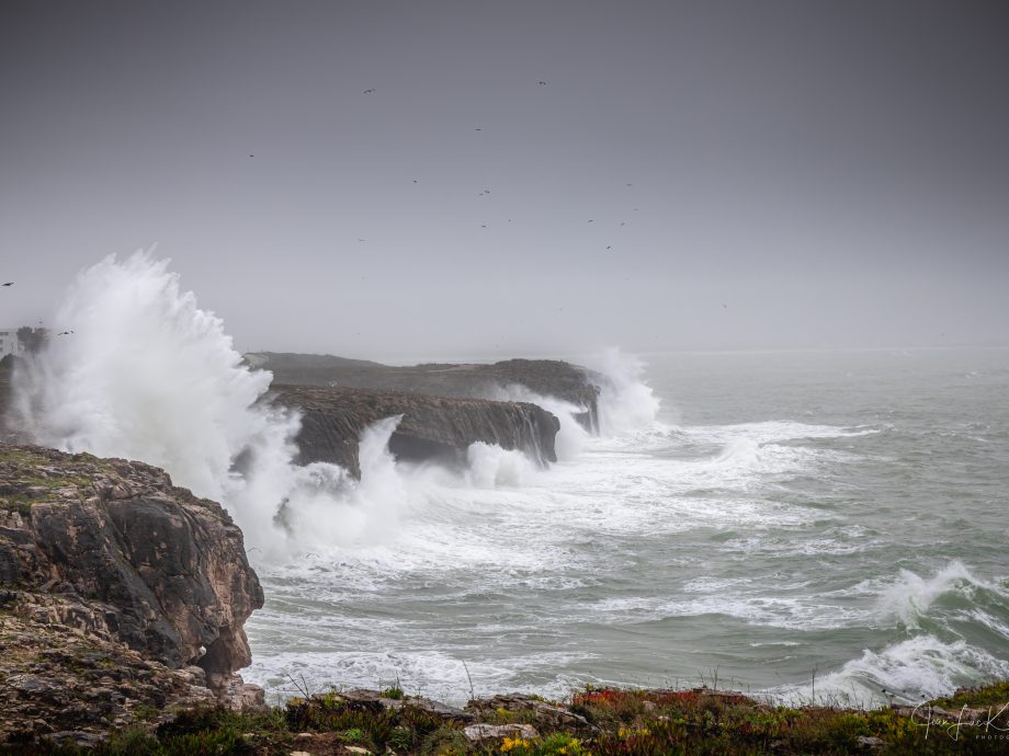 Pluie et vent sur Peniche