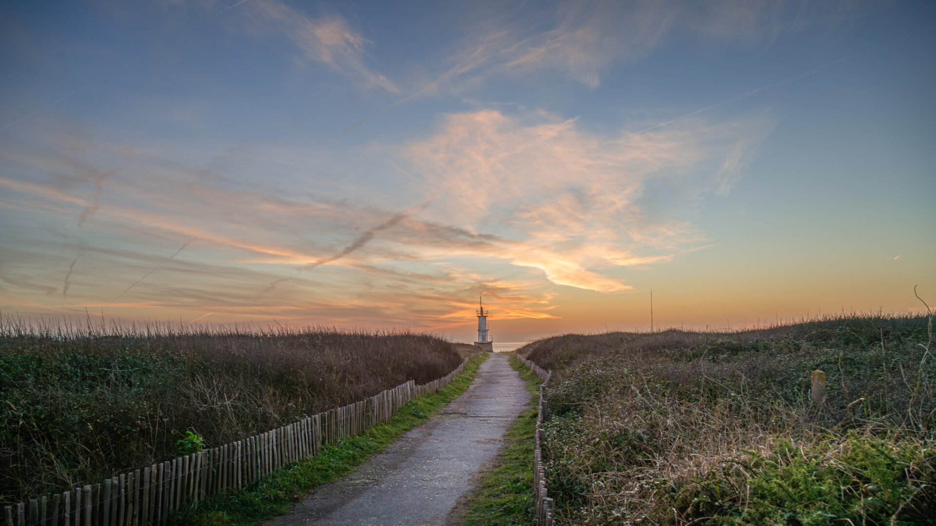 Coucher de soleil à Kerroch, Bretagne