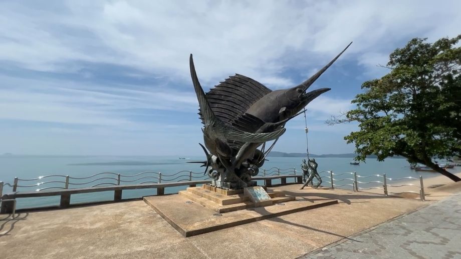 Le monument des pêcheurs et de l'espadon